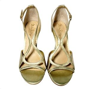 Lilly Pulitzer Janie Gold Metallic T-Strap Wedge Heels Sandals Wedding Guest 7.5